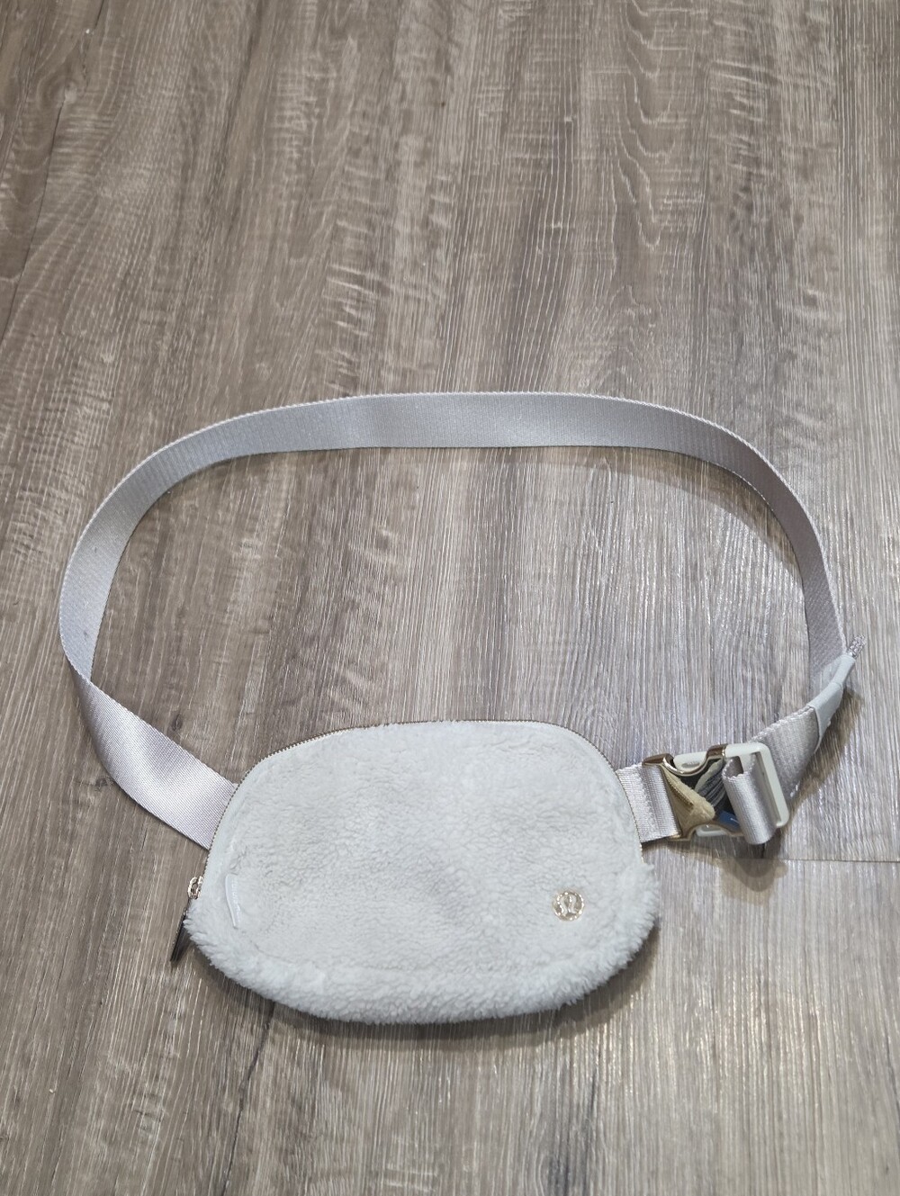 Lululemon Everywhere Fleece Belt Crossbody Bag Ivory w/Gold Hardware